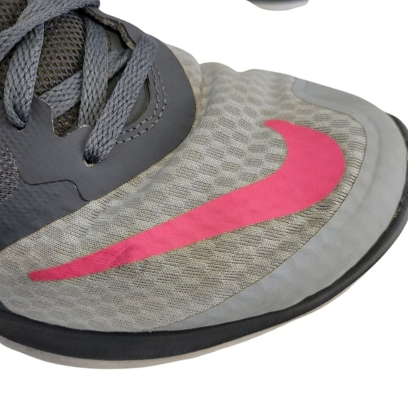 Nike Womens Gray and Pink Running Shoes Size 8 - Picture 5 of 15